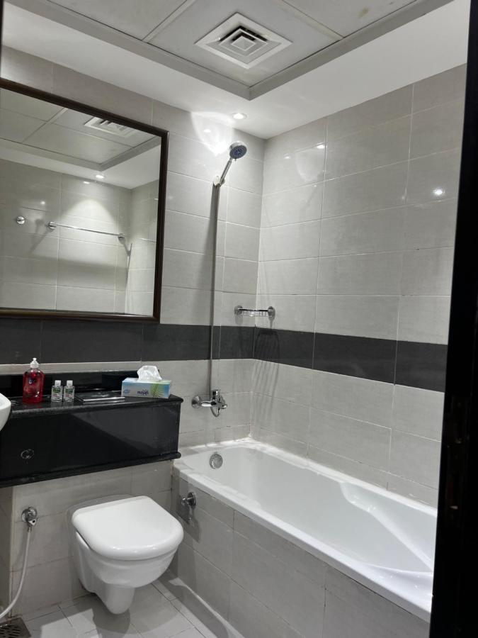 Grand Pearl Hostel For Boys Dubai Exterior foto