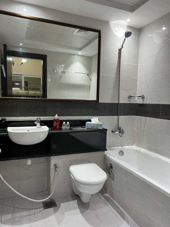 Grand Pearl Hostel For Boys Dubai Exterior foto